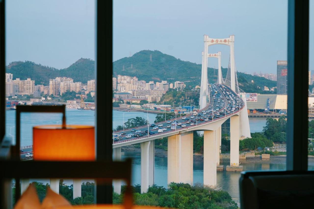 Hualuxe Xiamen Haicang Habour View Ngoại thất bức ảnh